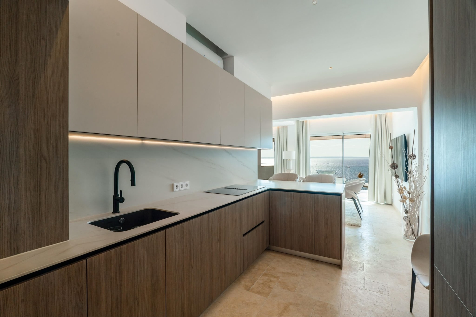 Exklusives Apartment in erster Meereslinie mit Strandzugang - 4