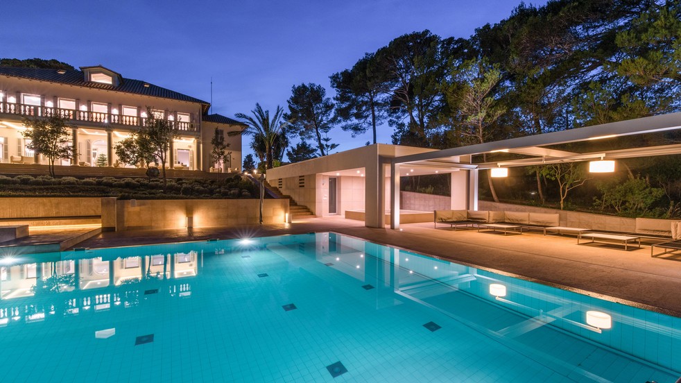 Villa León – Imposante Luxusvilla mit Meerblick - 13