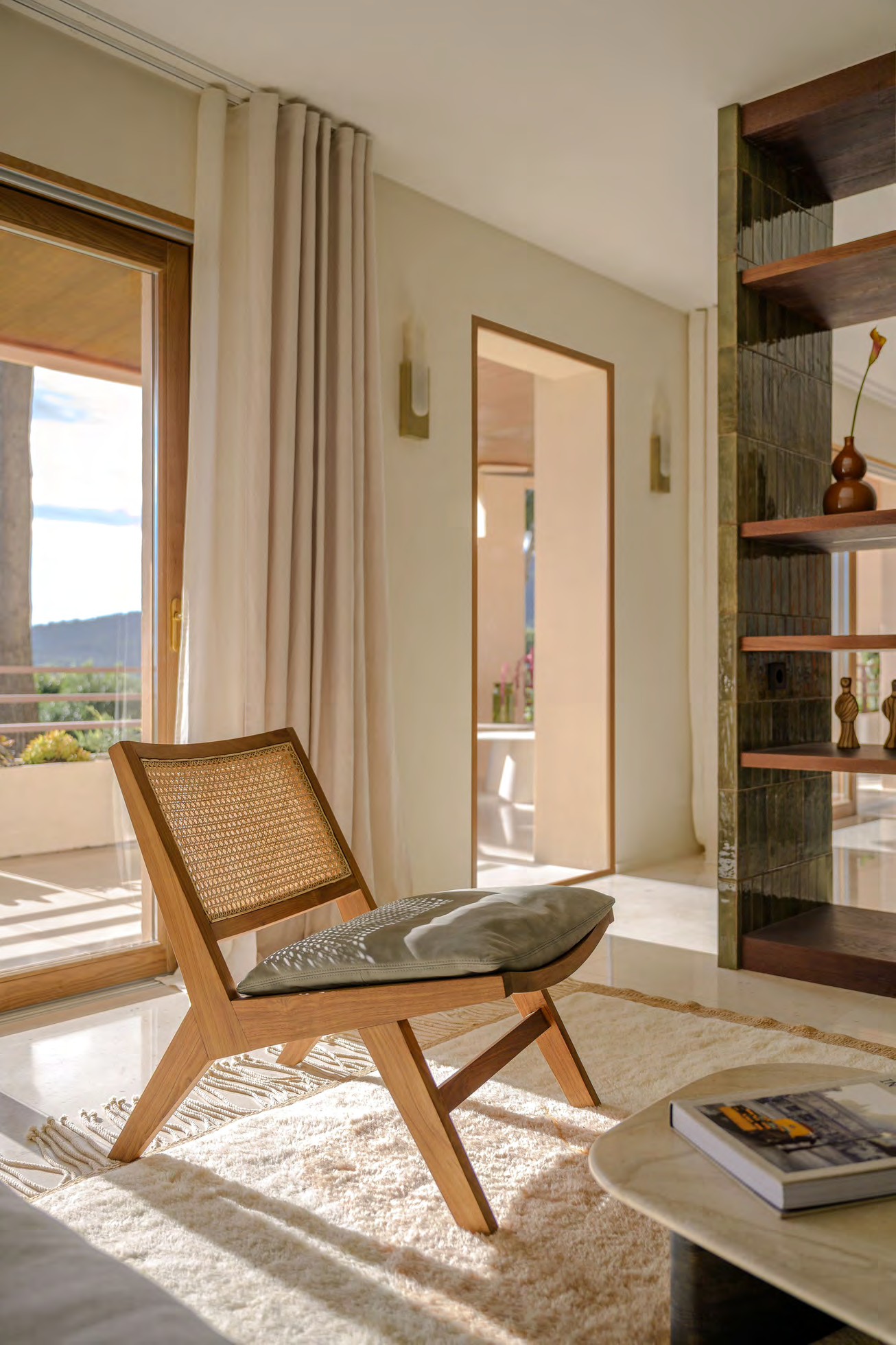 Möblierte Design-Wohnung mit Meerblick in La Bonanova - 2