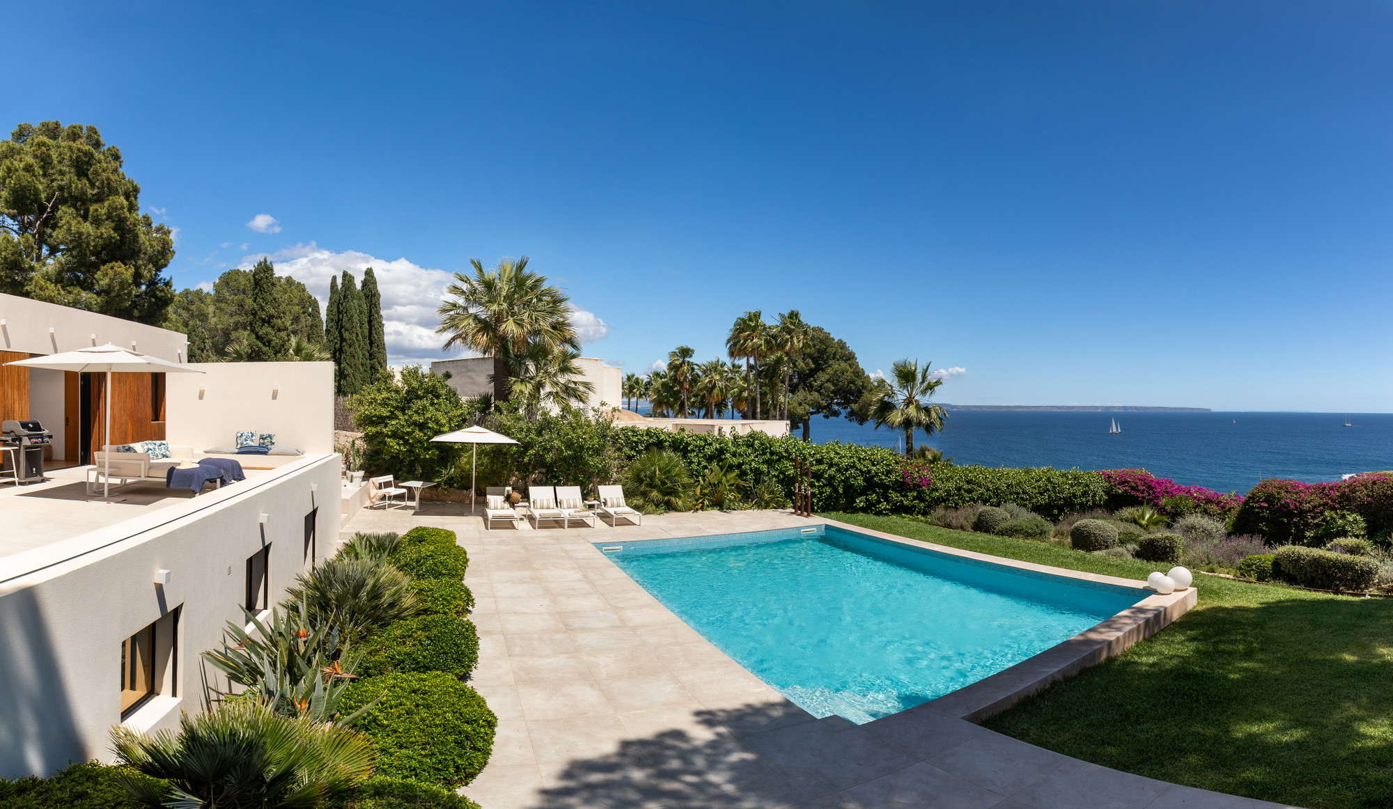 Villa mit Meerblick – Sommer über der Bucht von Palma - 5