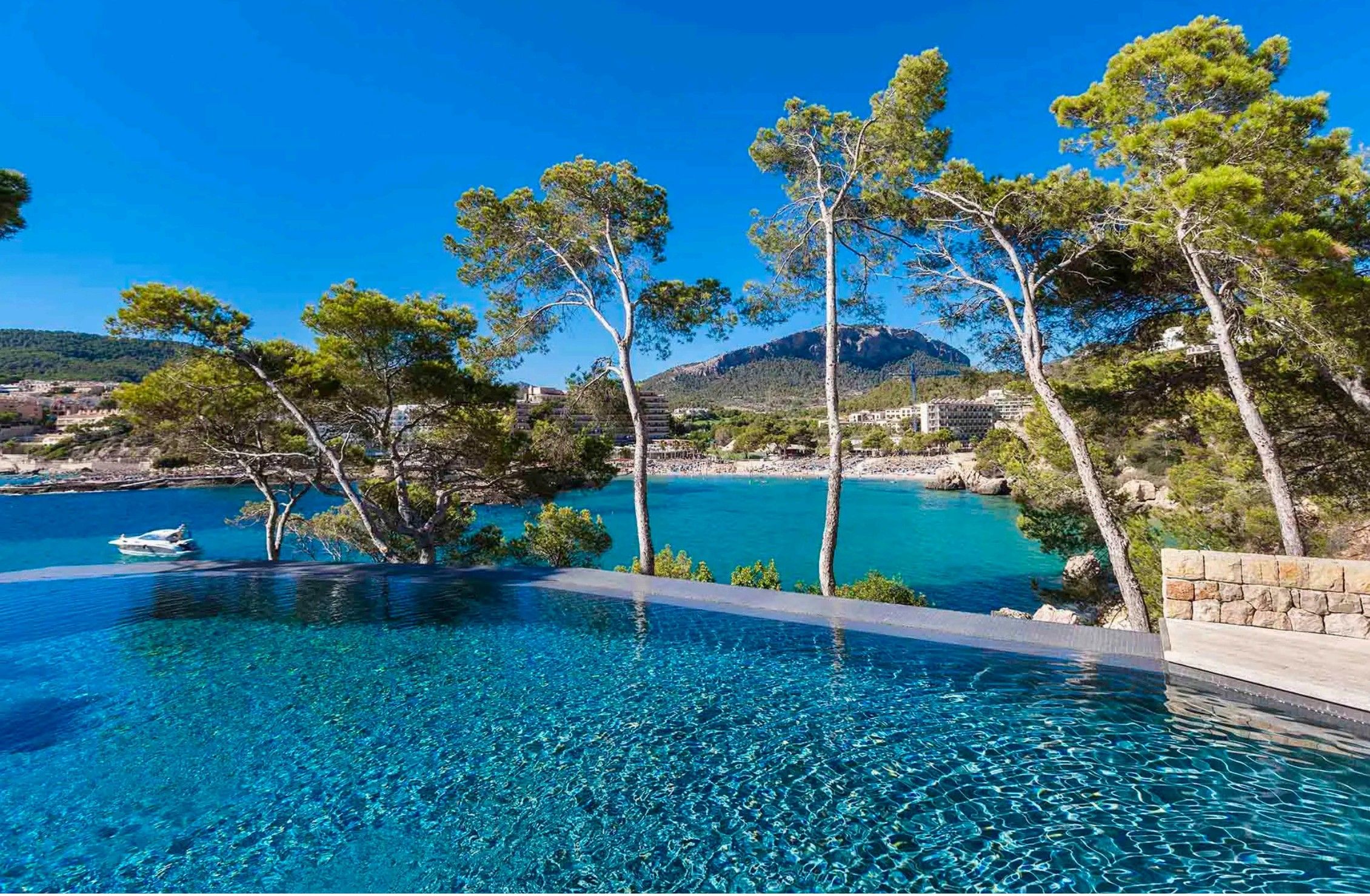 Villa Camp de Mar – Erste Meereslinie mit Infinity-Pool – Luxus Ferienvermietung Mallorca, Camp de Mar