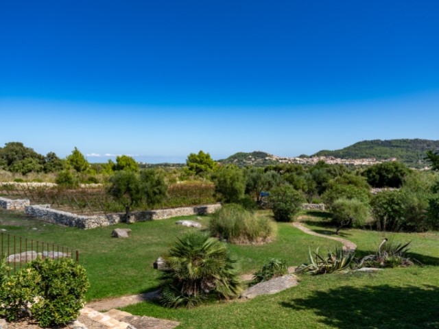 Renovierte Finca mit Pool und Panoramablick bis zum Meer - 6