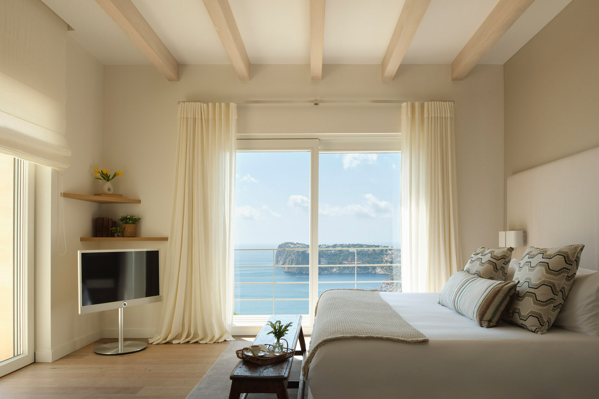 Villa Sol – Luxusvilla mit Panorama-Meerblick in Cala Llamp - 25