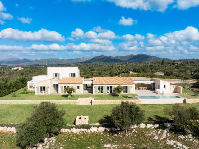 Modernes Landhaus mit 360°-Panoramablick – Luxusimmobilie kaufen auf Mallorca, Sant Llorenç des Cardassar, Mallorca