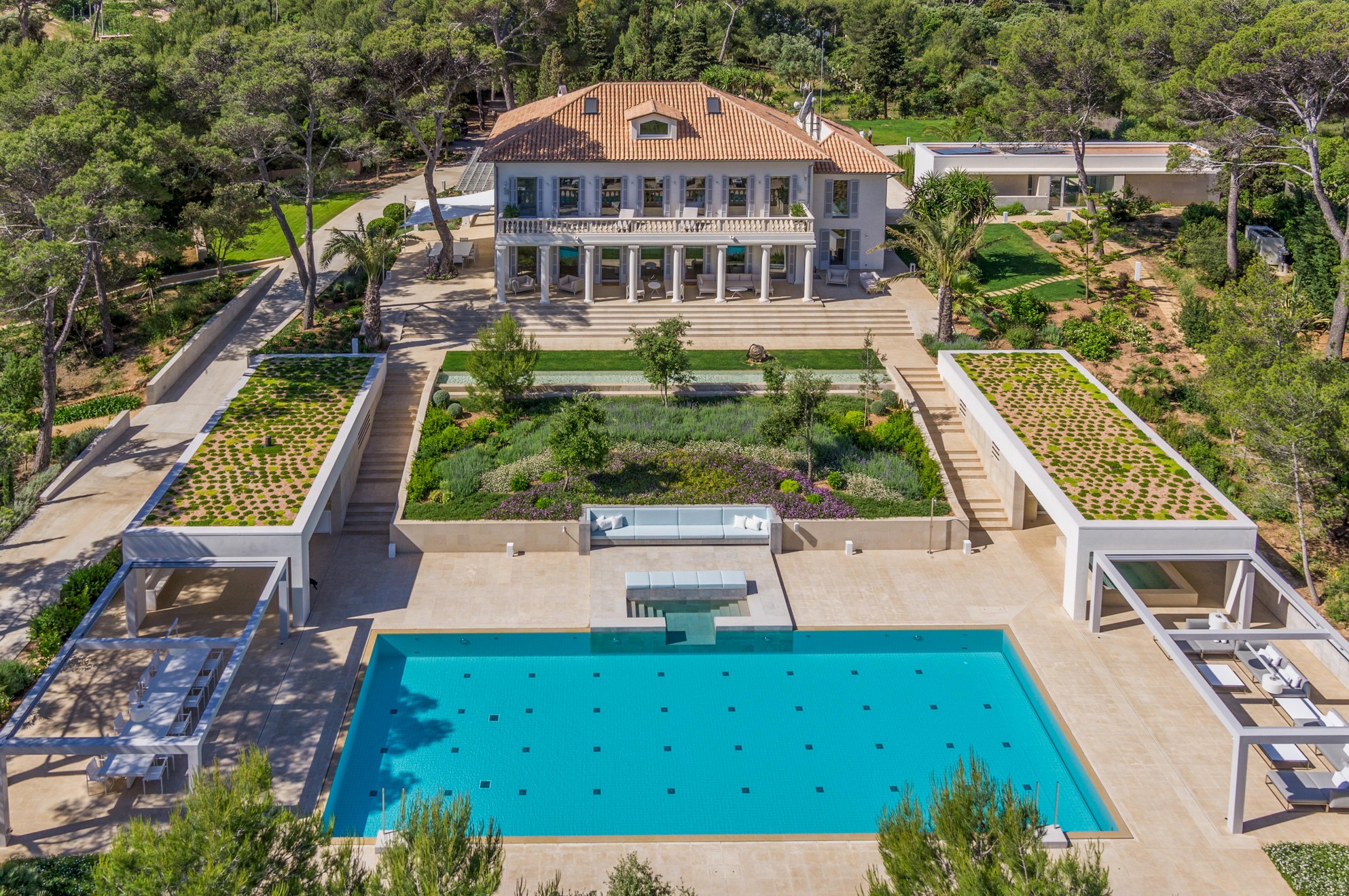 Villa León – Imposante Luxusvilla mit Meerblick - 2