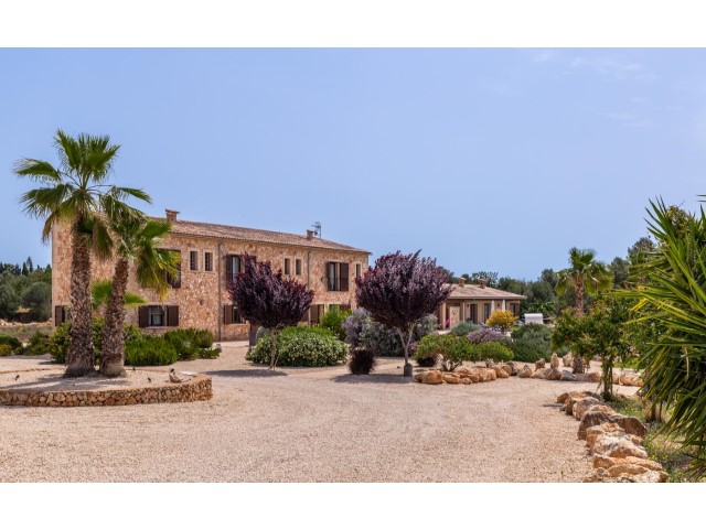 Landhaus mit moderner Innenausstattung, Pool und Ferienvermietungs-Erlaubnis - 5