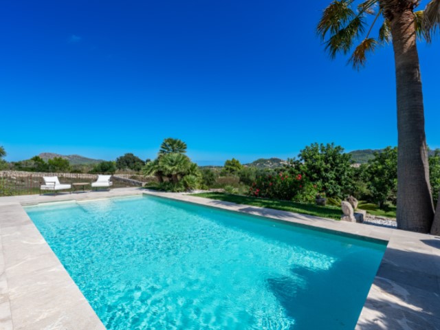 Renovierte Finca mit Pool und Panoramablick bis zum Meer - 13