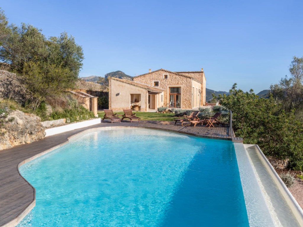 Neubaufinca mit Infinity-Pool und Panoramablick in Alaró – Luxus Ferienvermietung Mallorca, Alaró