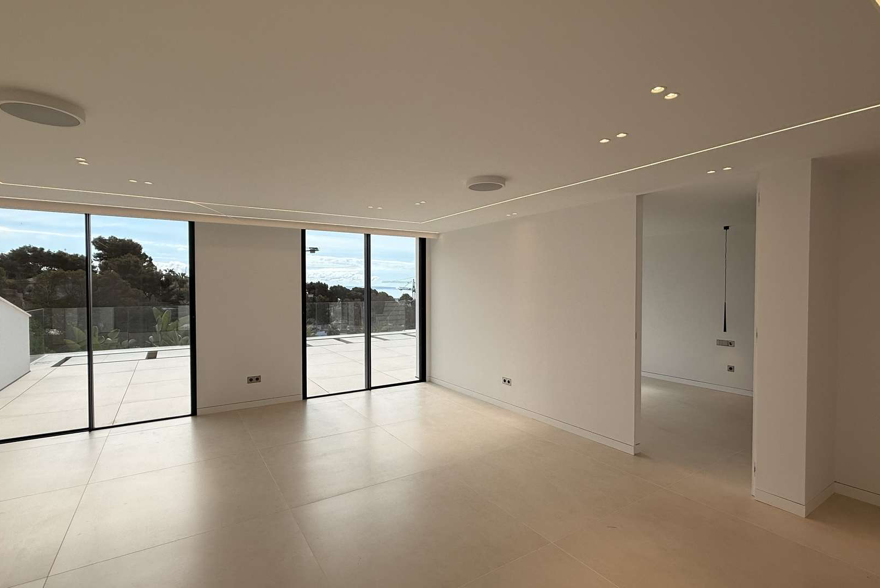 Einzigartige Neubau-Villa mit Meerblick - 16