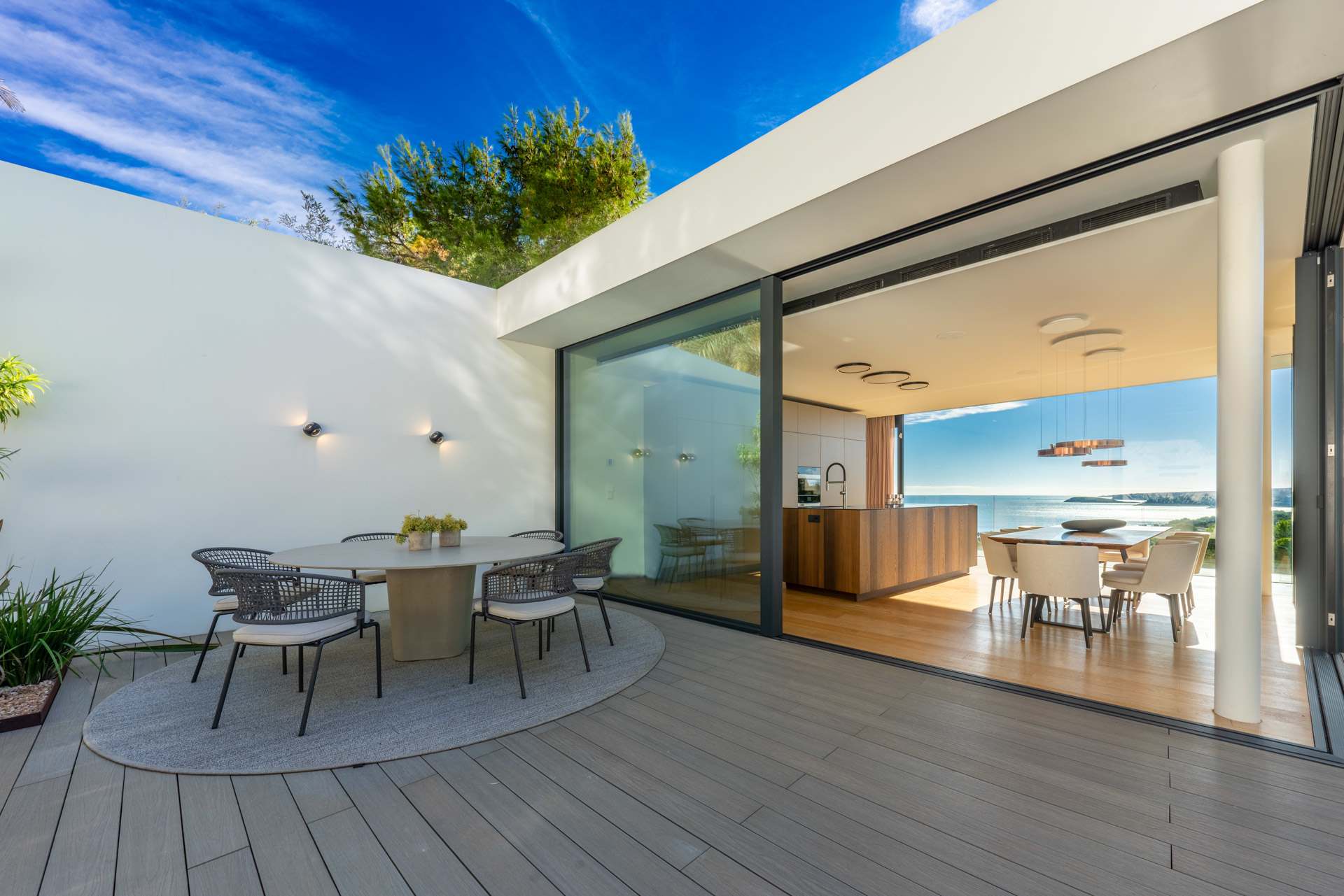 Designervilla mit premium Meerblick - 11
