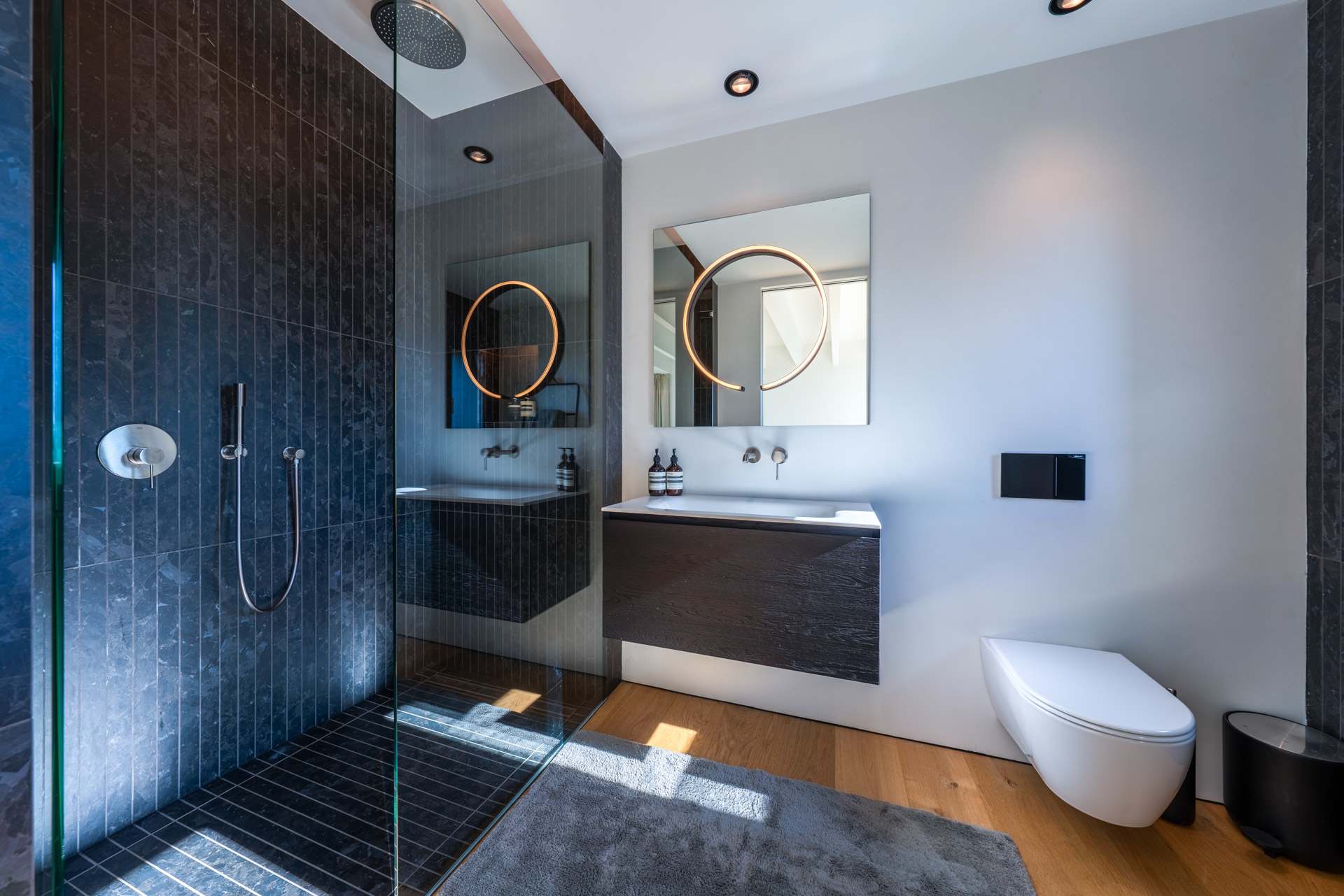 Designervilla mit premium Meerblick - 19