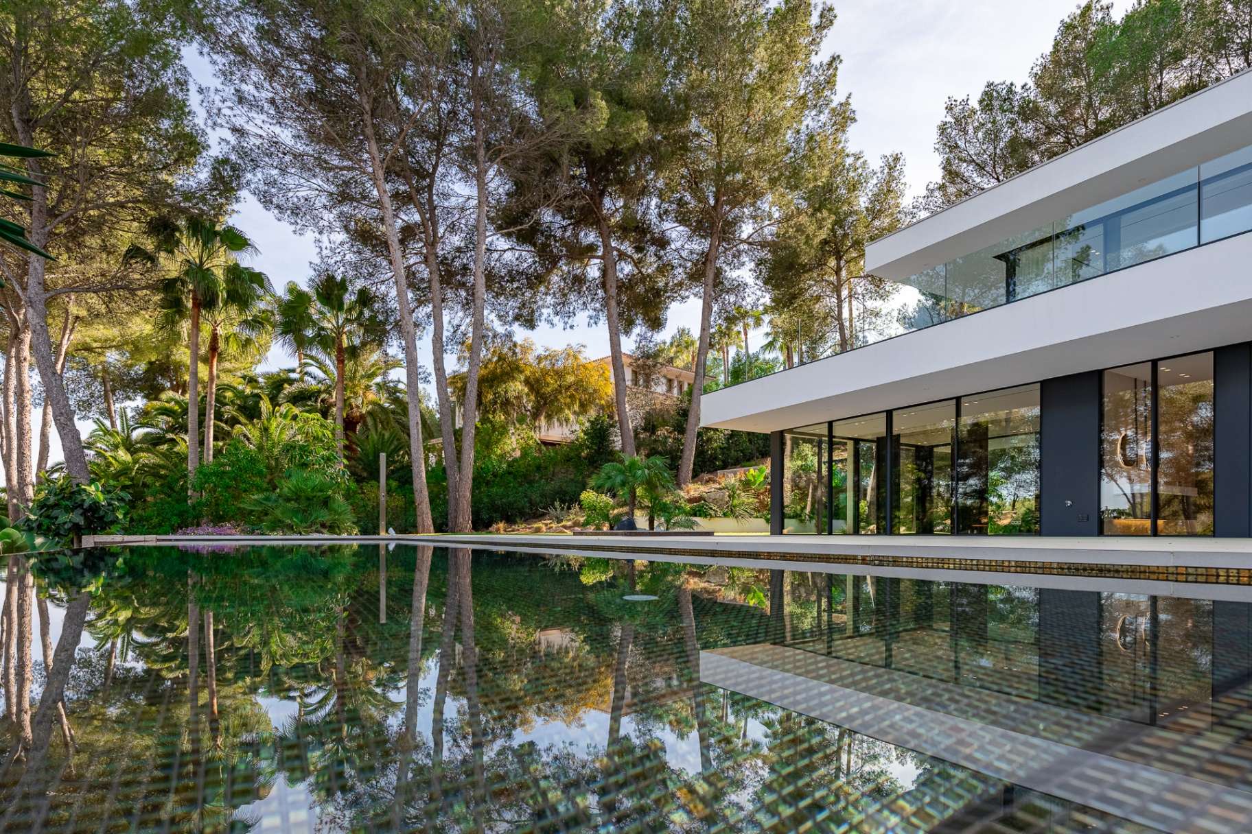 Moderne Luxusvilla in Bestlage - 13