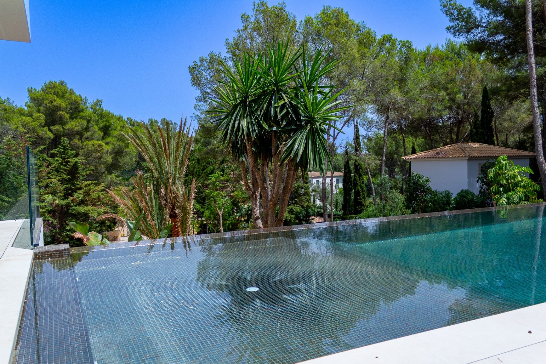 Moderne Luxusvilla in Bestlage - 10